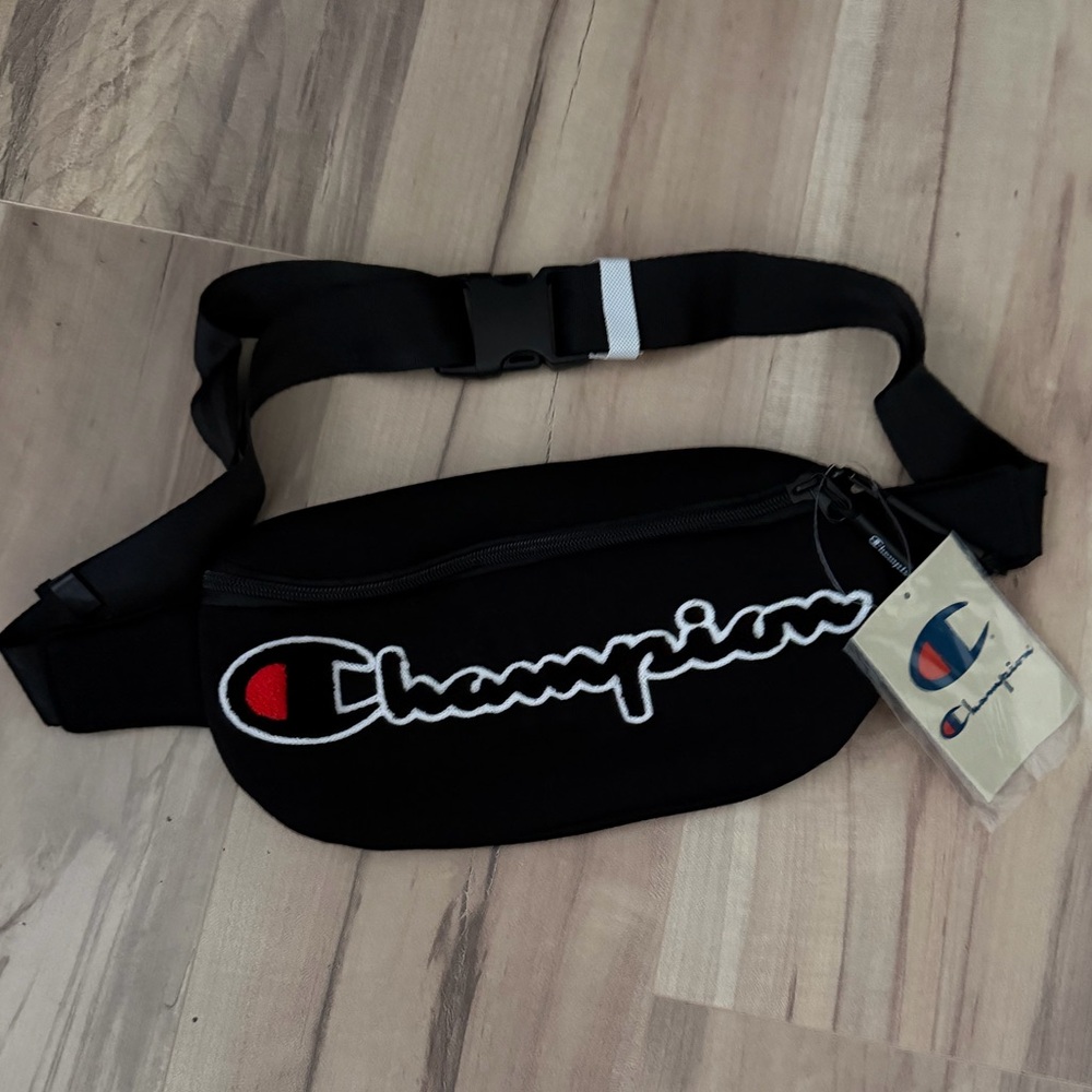 Champion Black and White Accessory